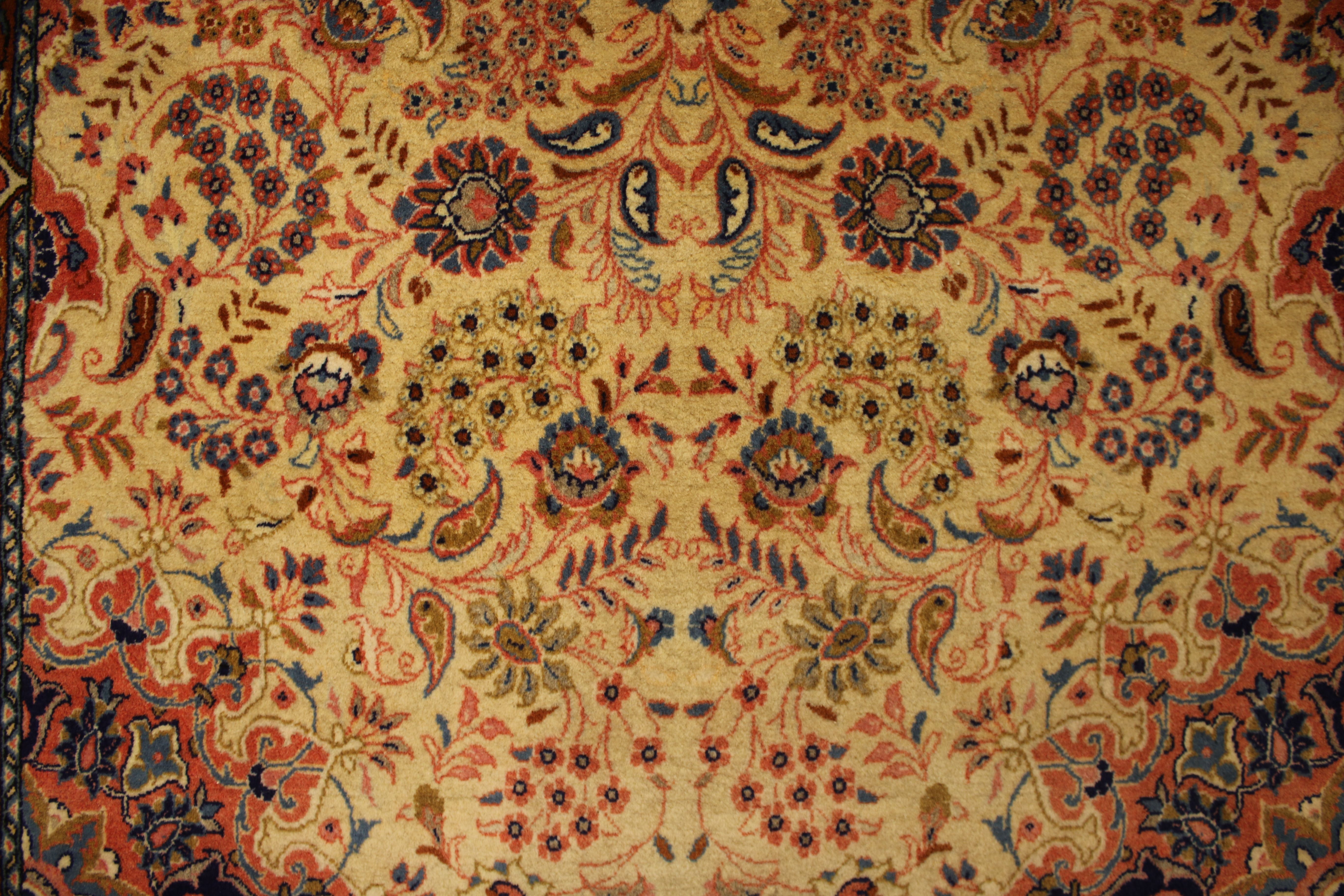 Sarouk rug