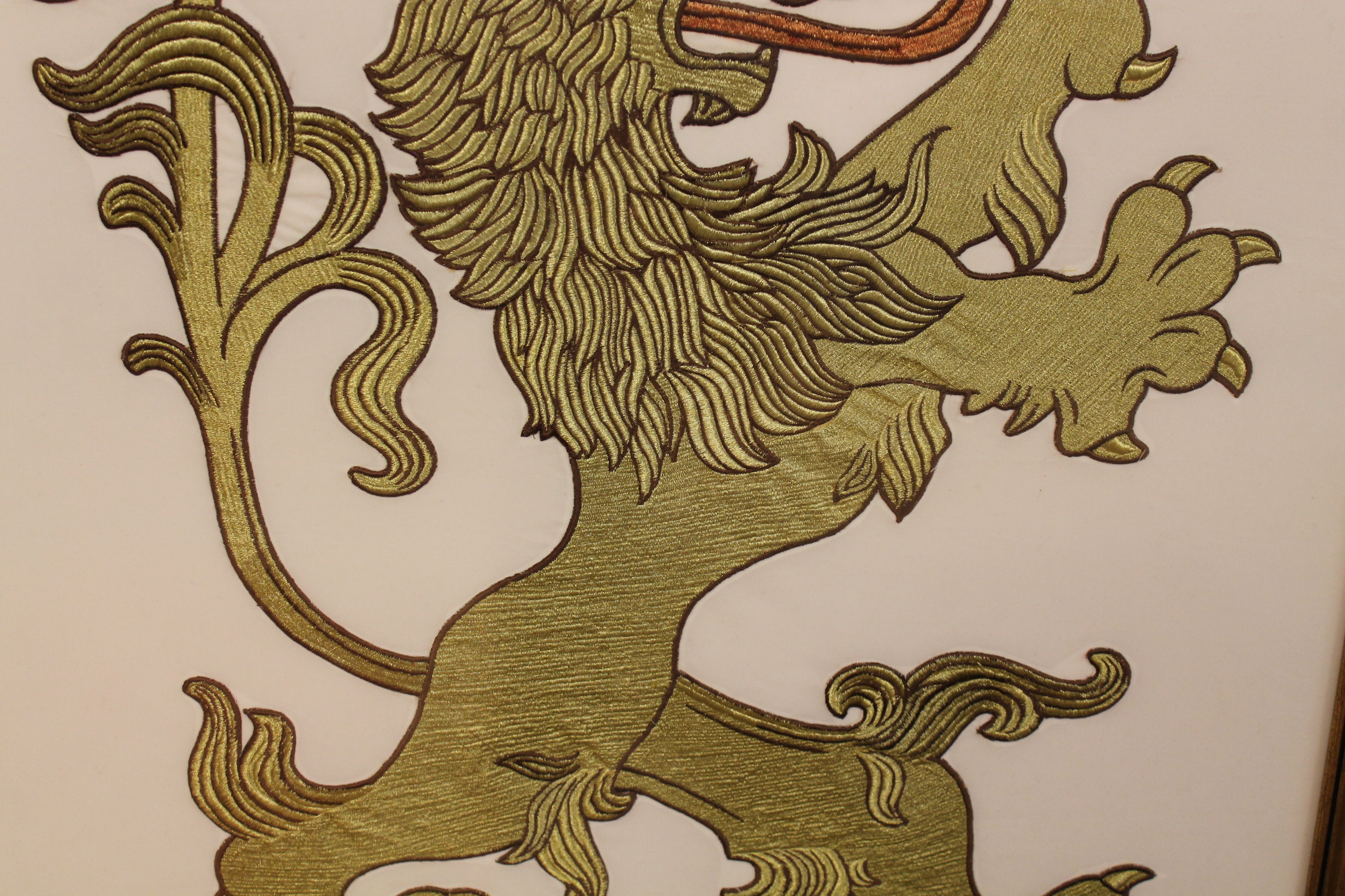 Large Heraldic Lion Embroidery