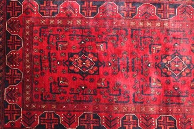 Khan Muhamadi runner