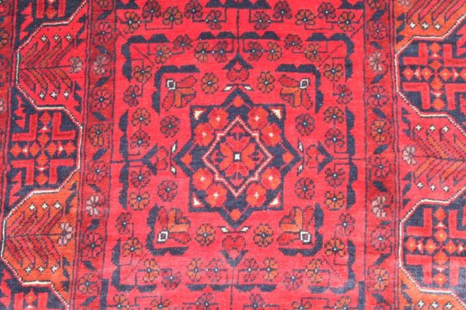 Khan Muhamadi runner