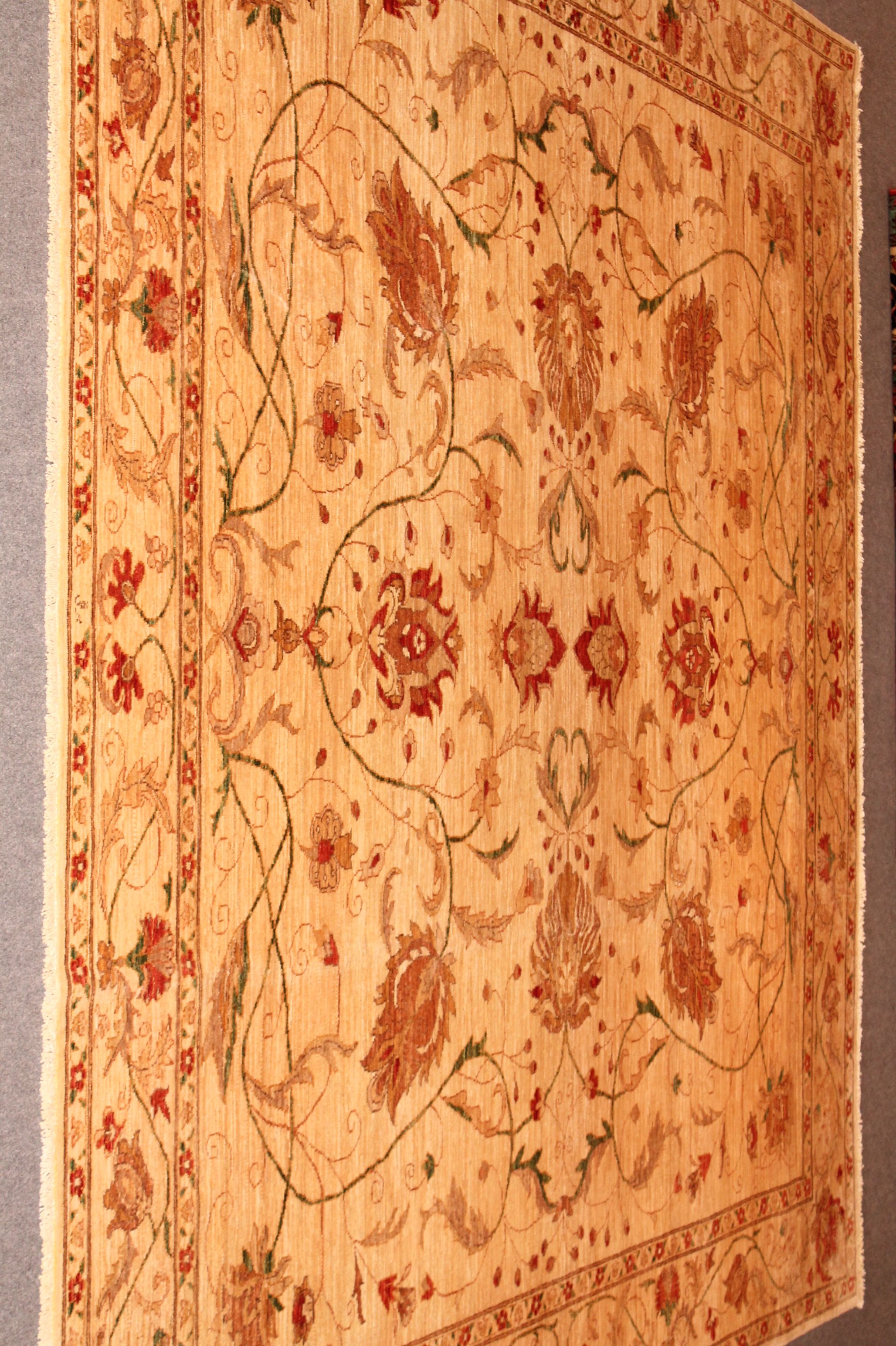 New Sultan Abad carpet