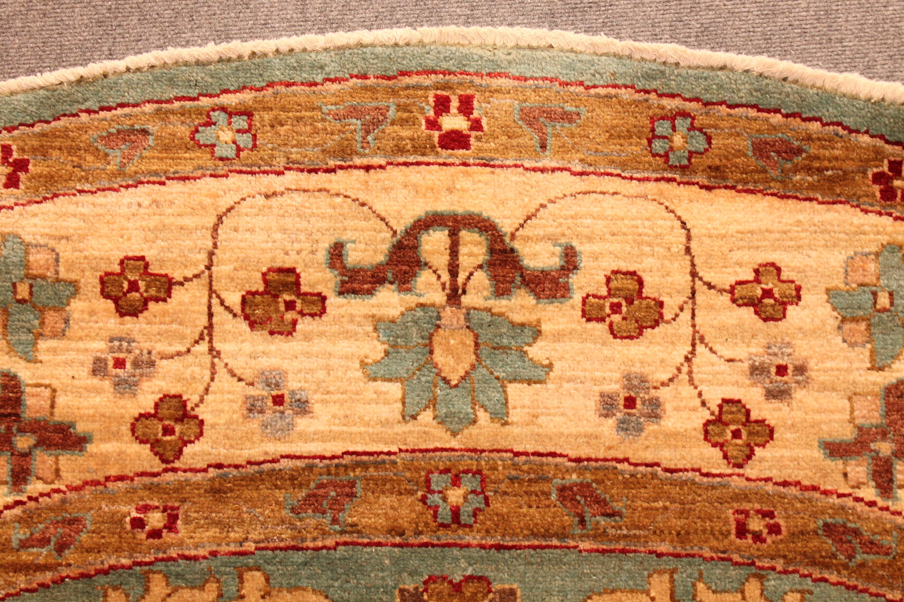 Sultan Abad circular carpet