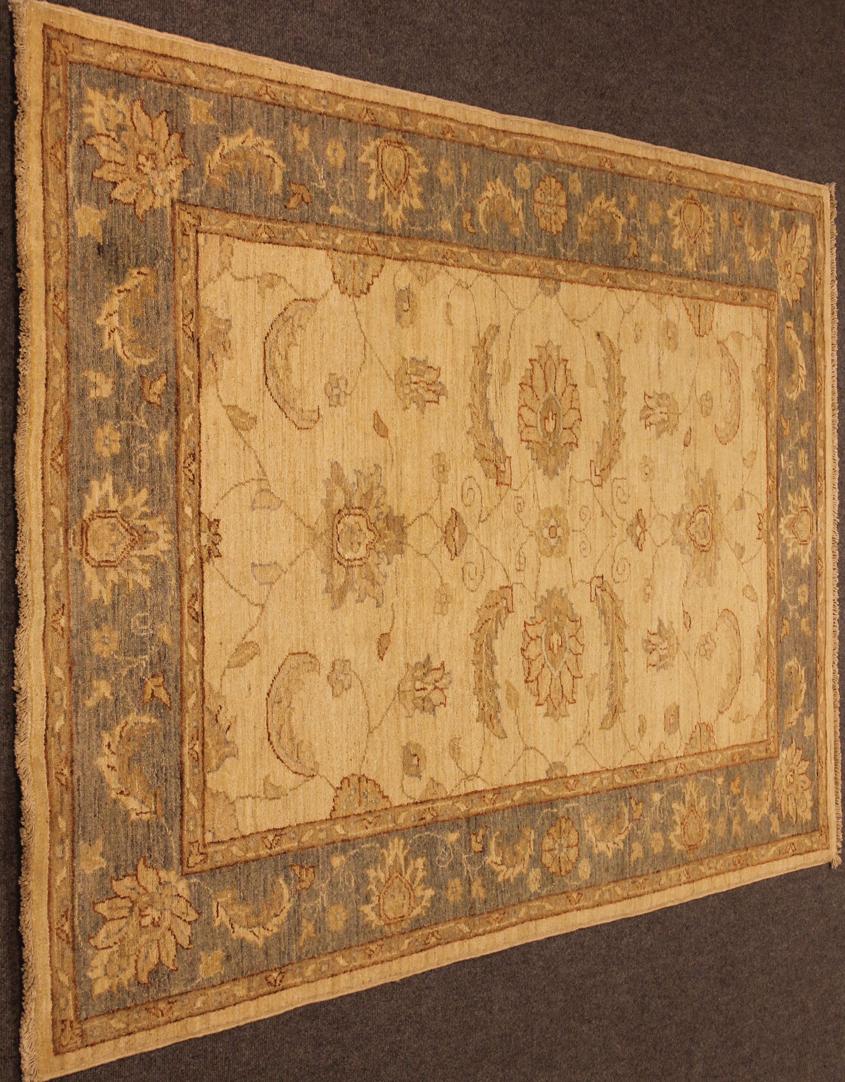 MazarAbhad rug