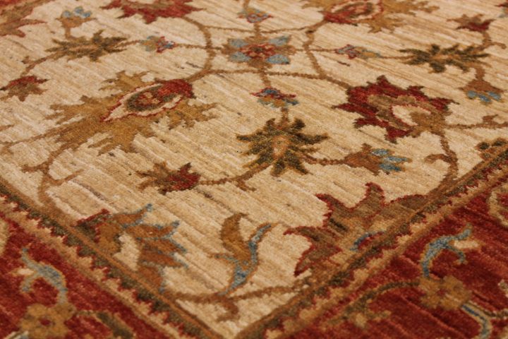 Sultan Abad rug