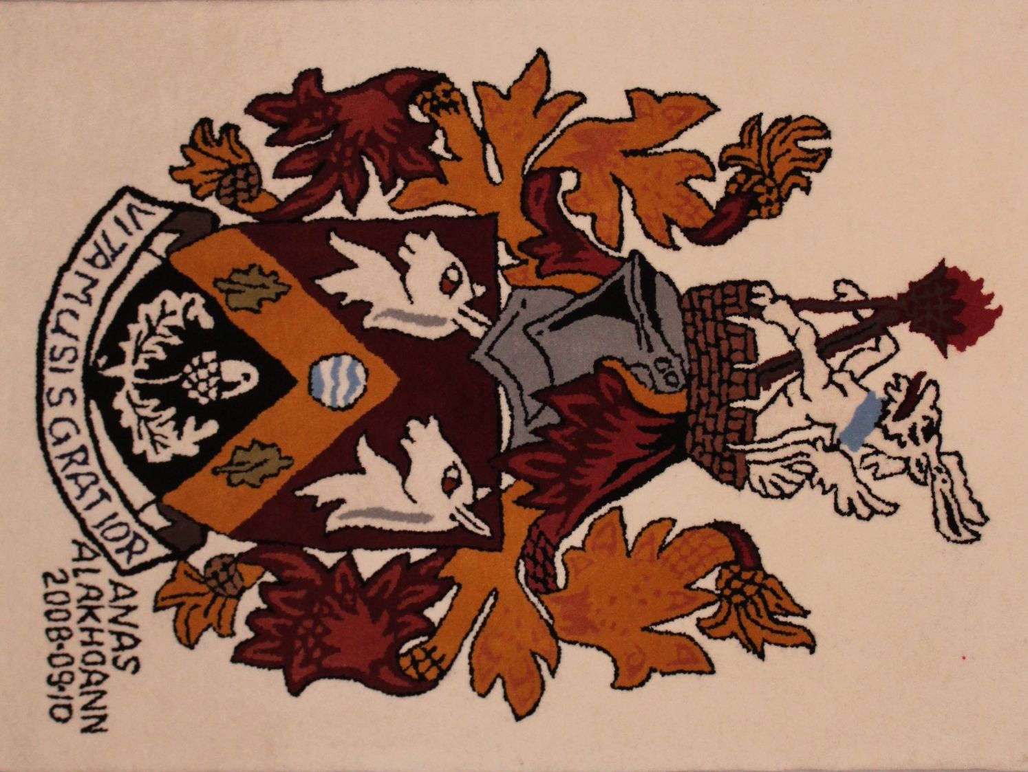 Heslemere coat of arms rug