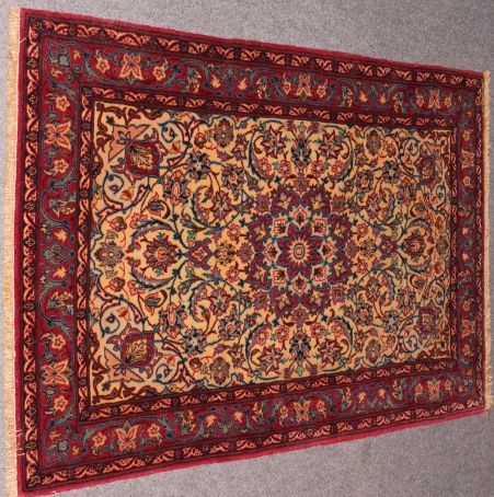 Isfahan rug