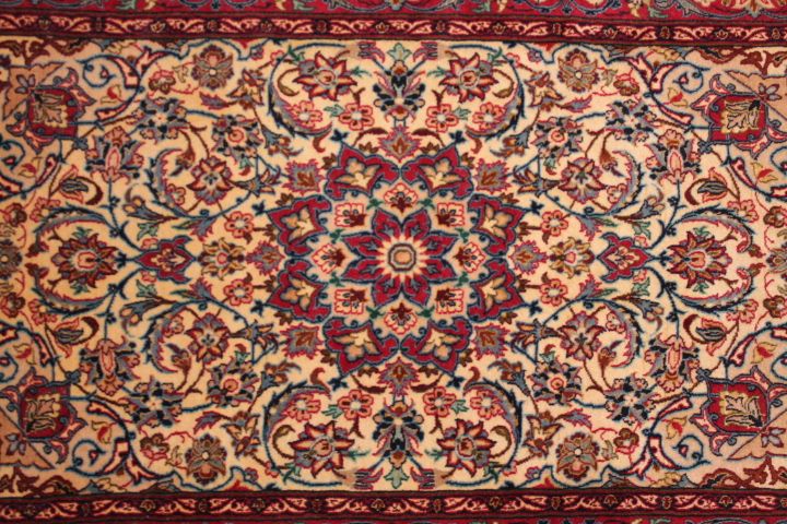 Isfahan rug