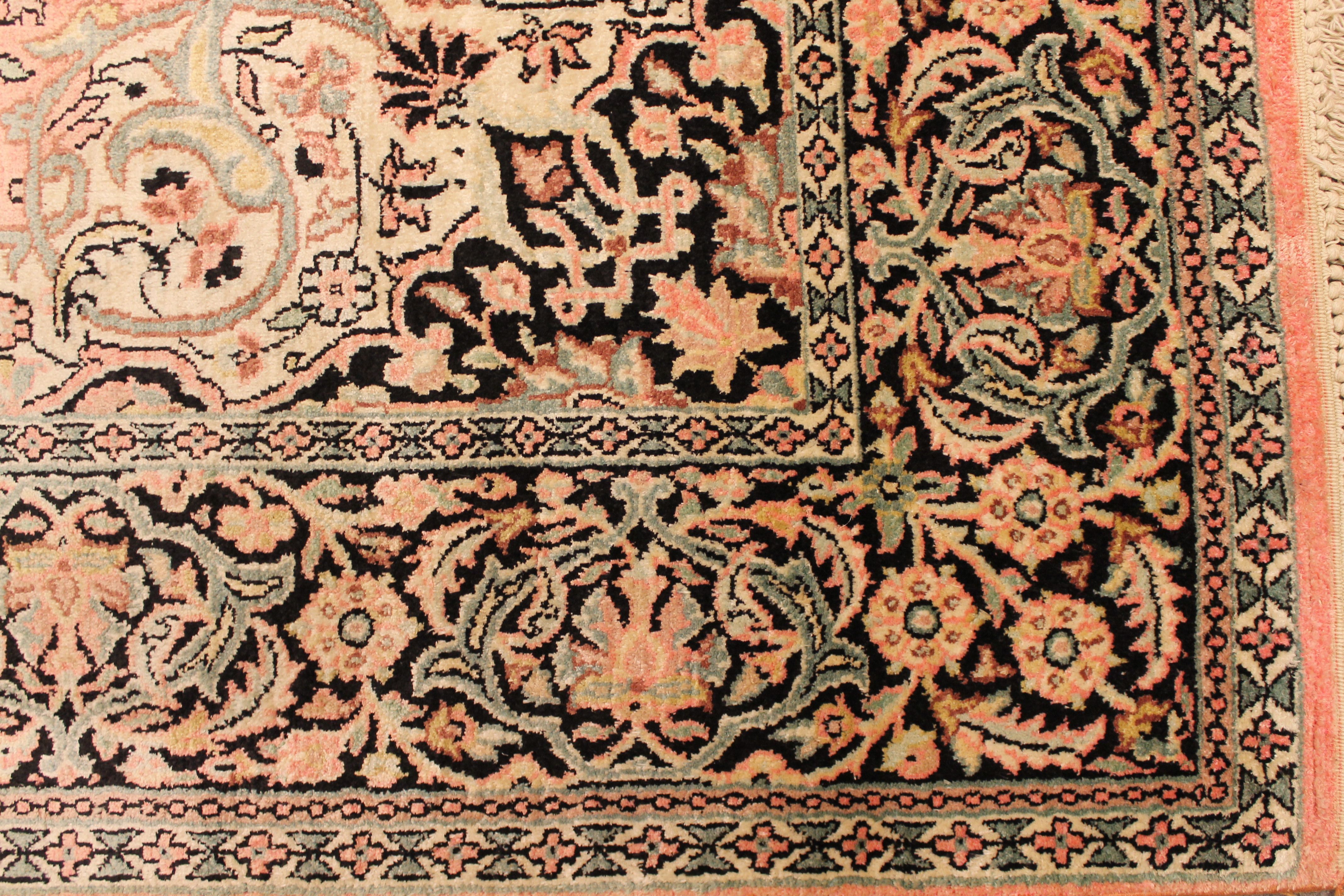Shamiri Rug