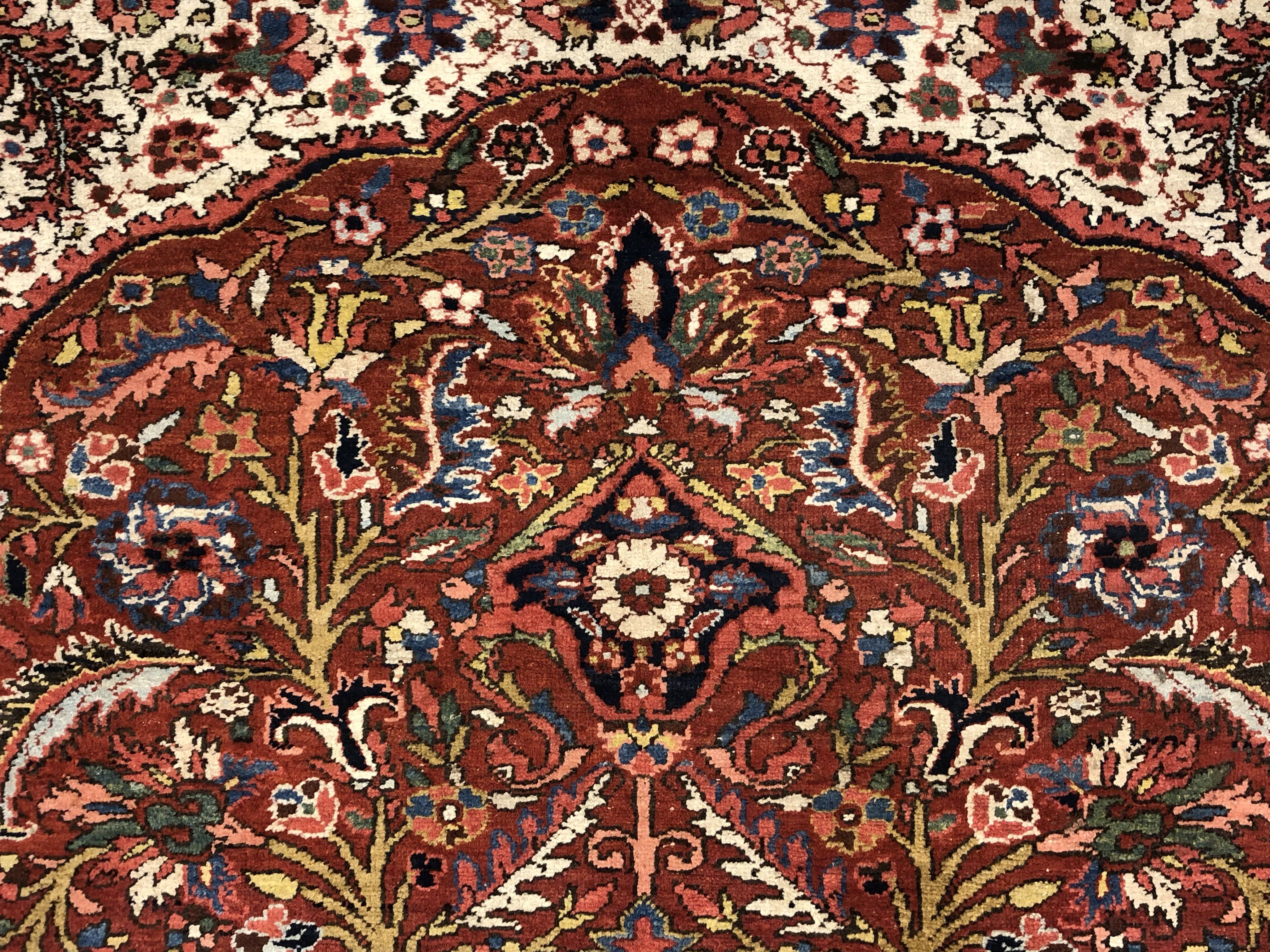 Antique Ahhar rug