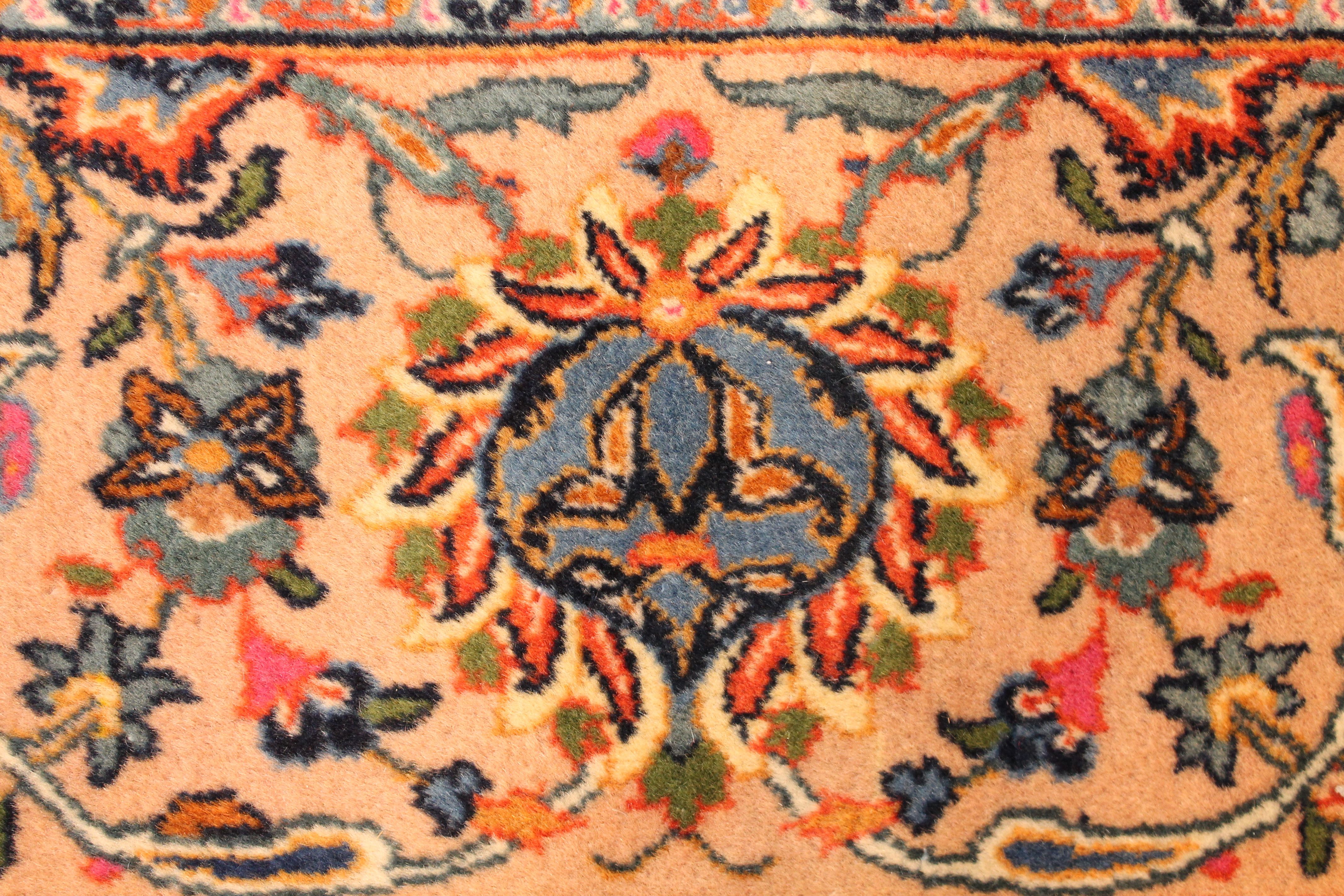 Fine antique Kashan Carpet
