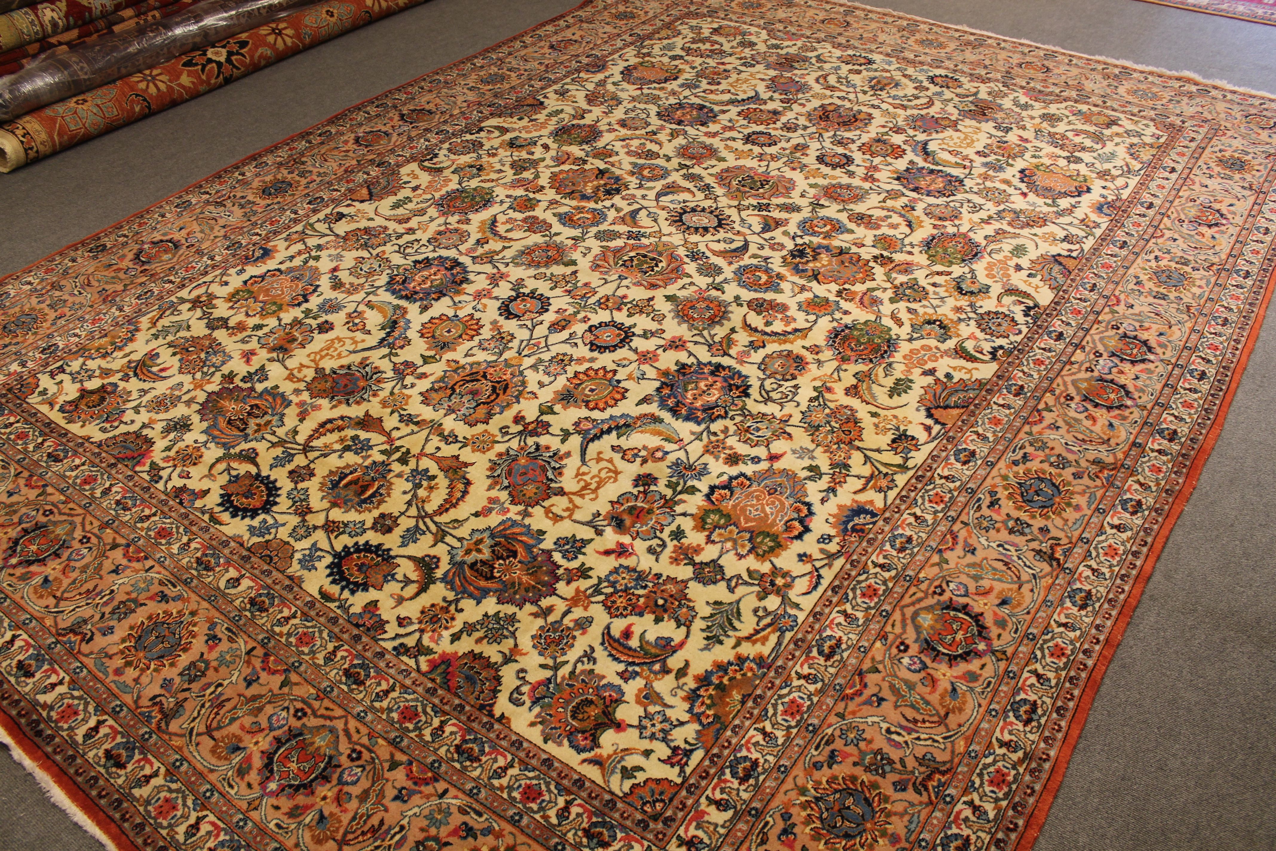 Fine antique Kashan Carpet