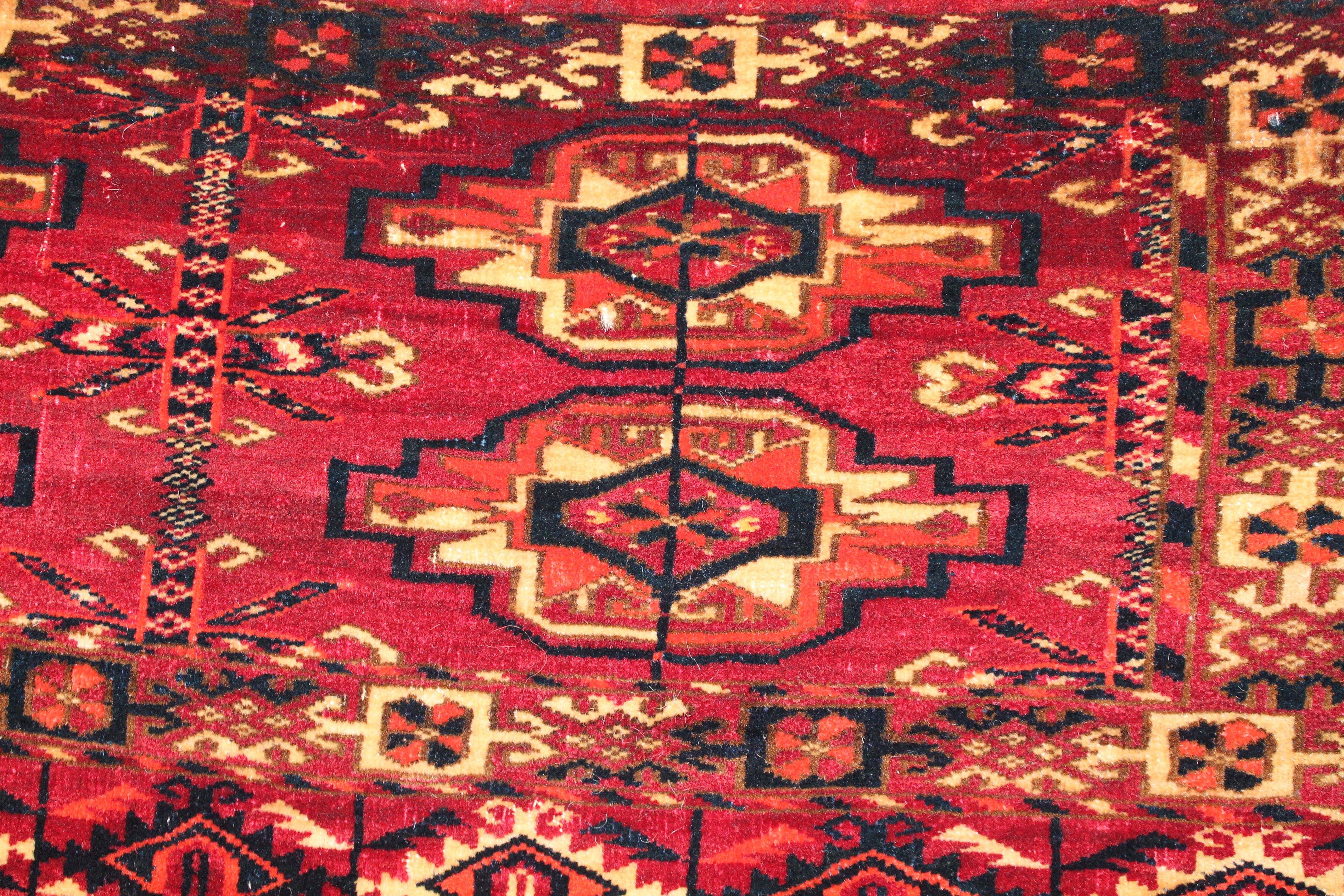 Antique Tekke
