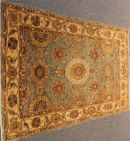 New Sultan Abad rug