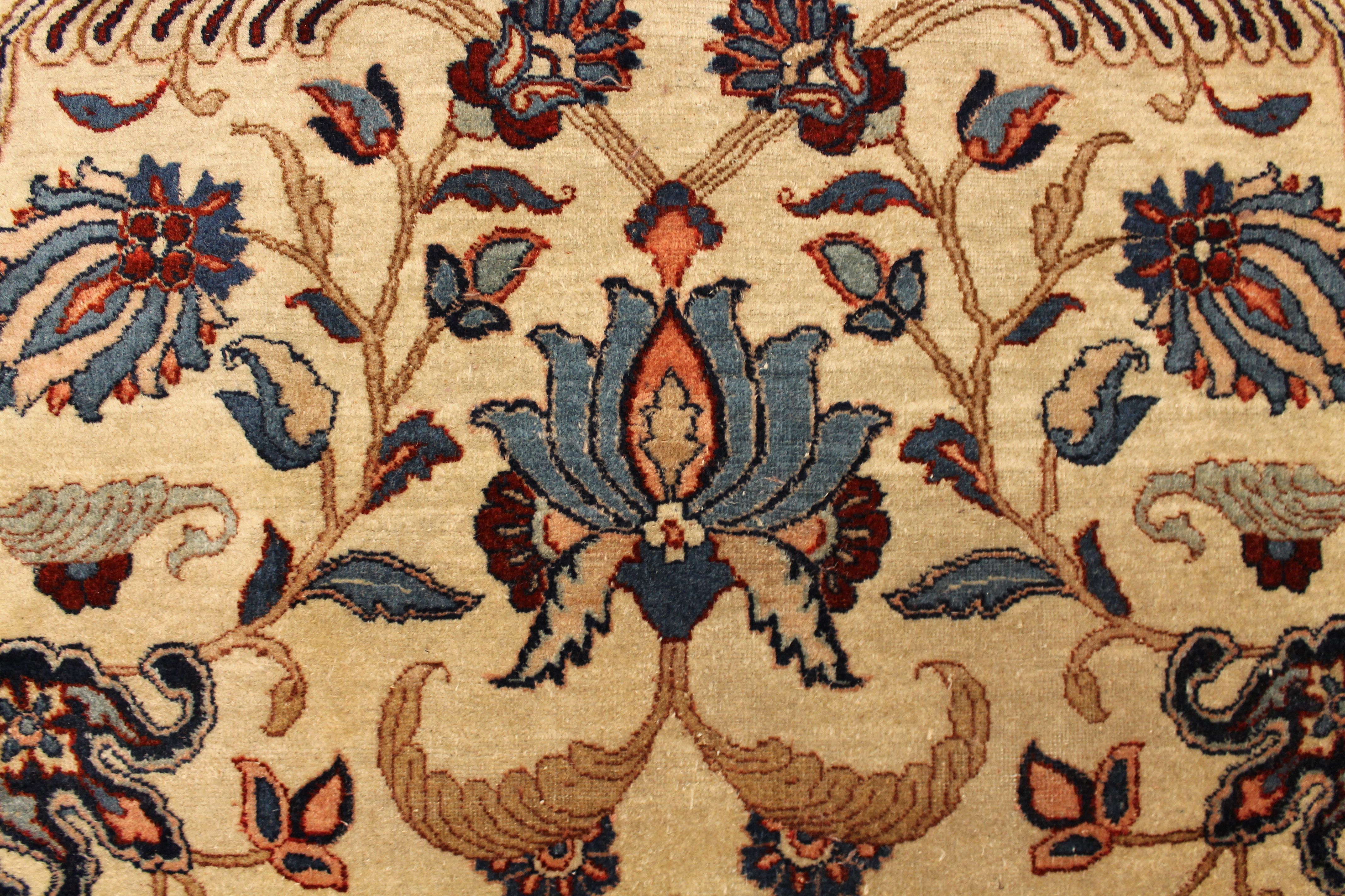 Tabriz carpet