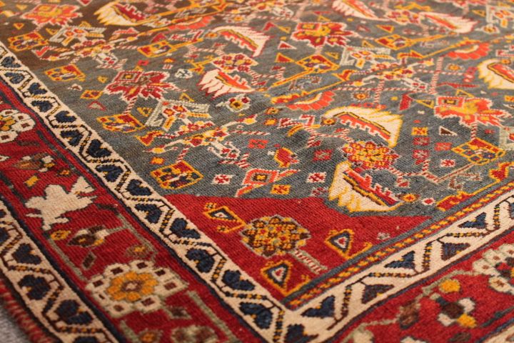 Antique Kashkuli rug