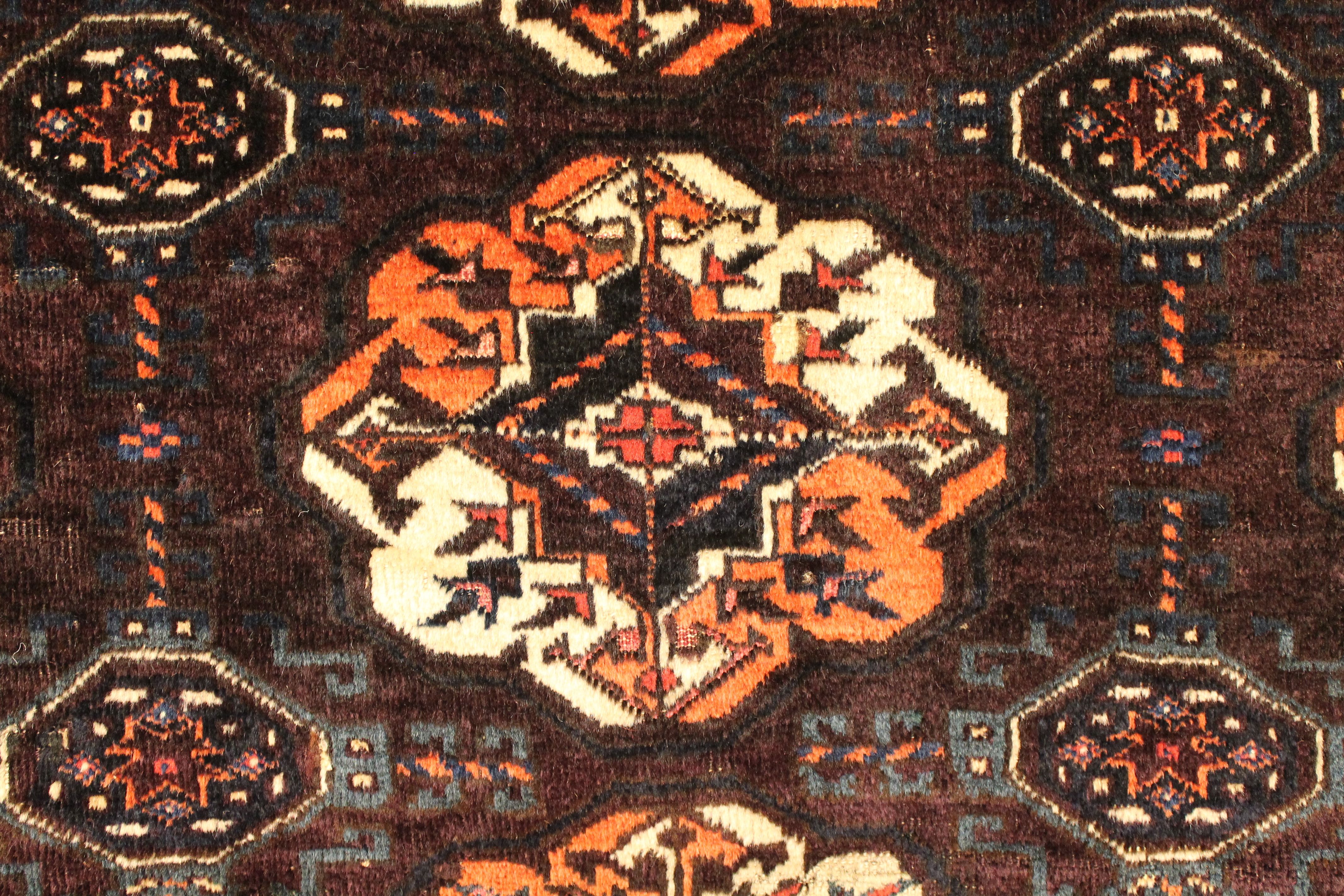 Antique Arabatchi Juval