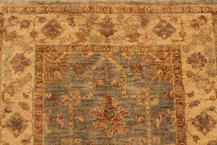 New Mahal design rug