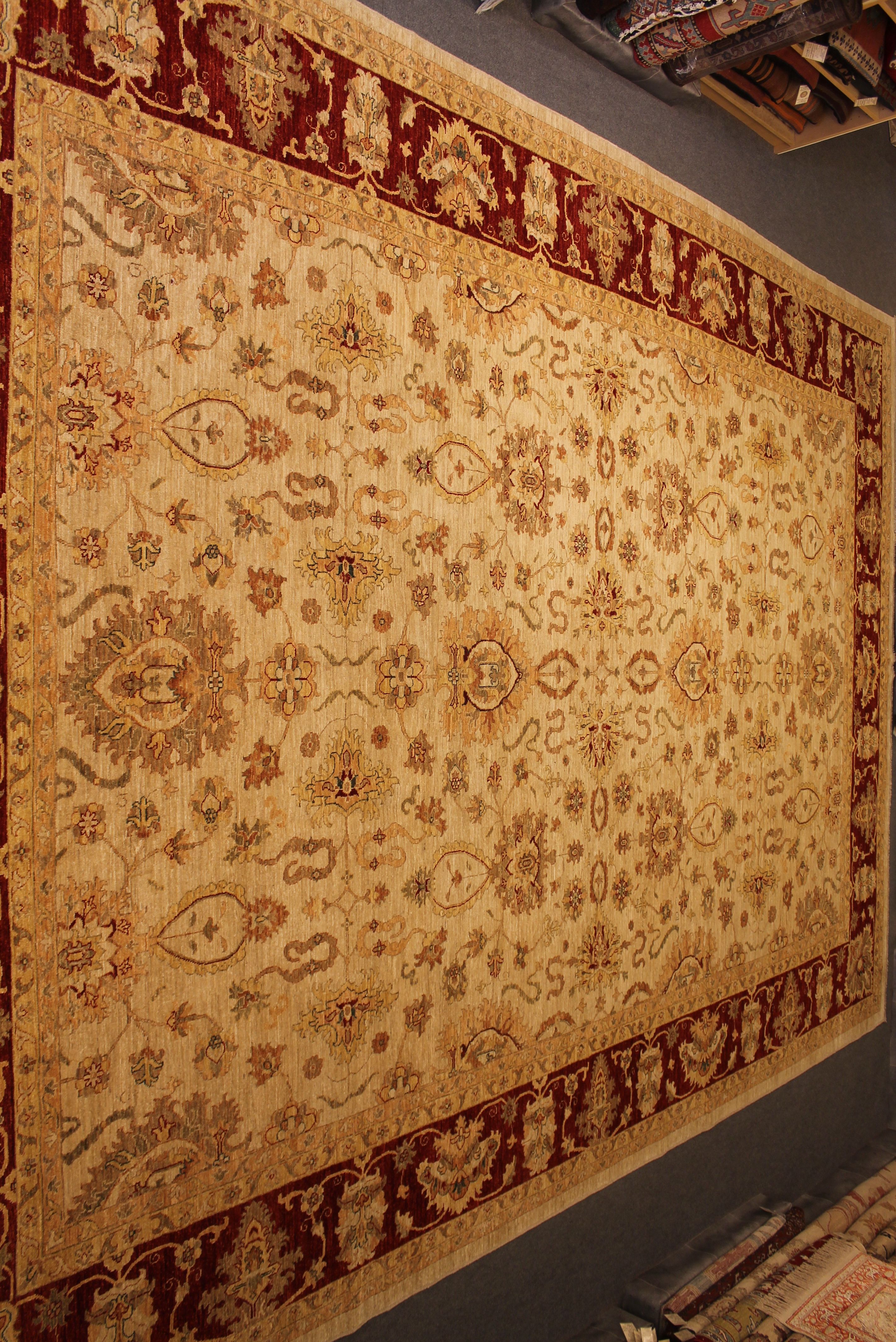 Maara Ahmar carpet