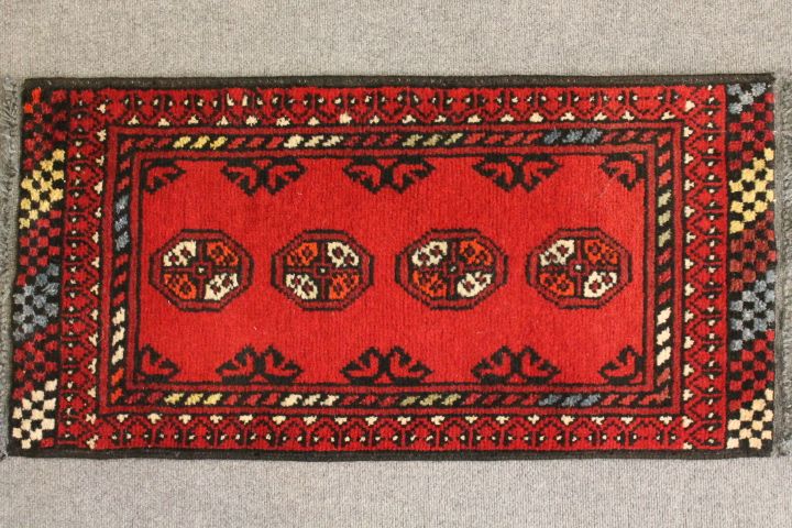 Small Auktchi rug