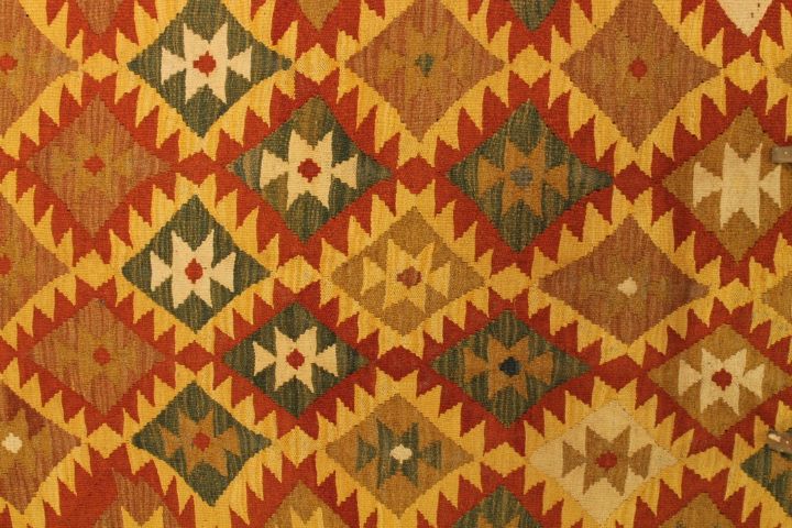Ushak Turkish kilim