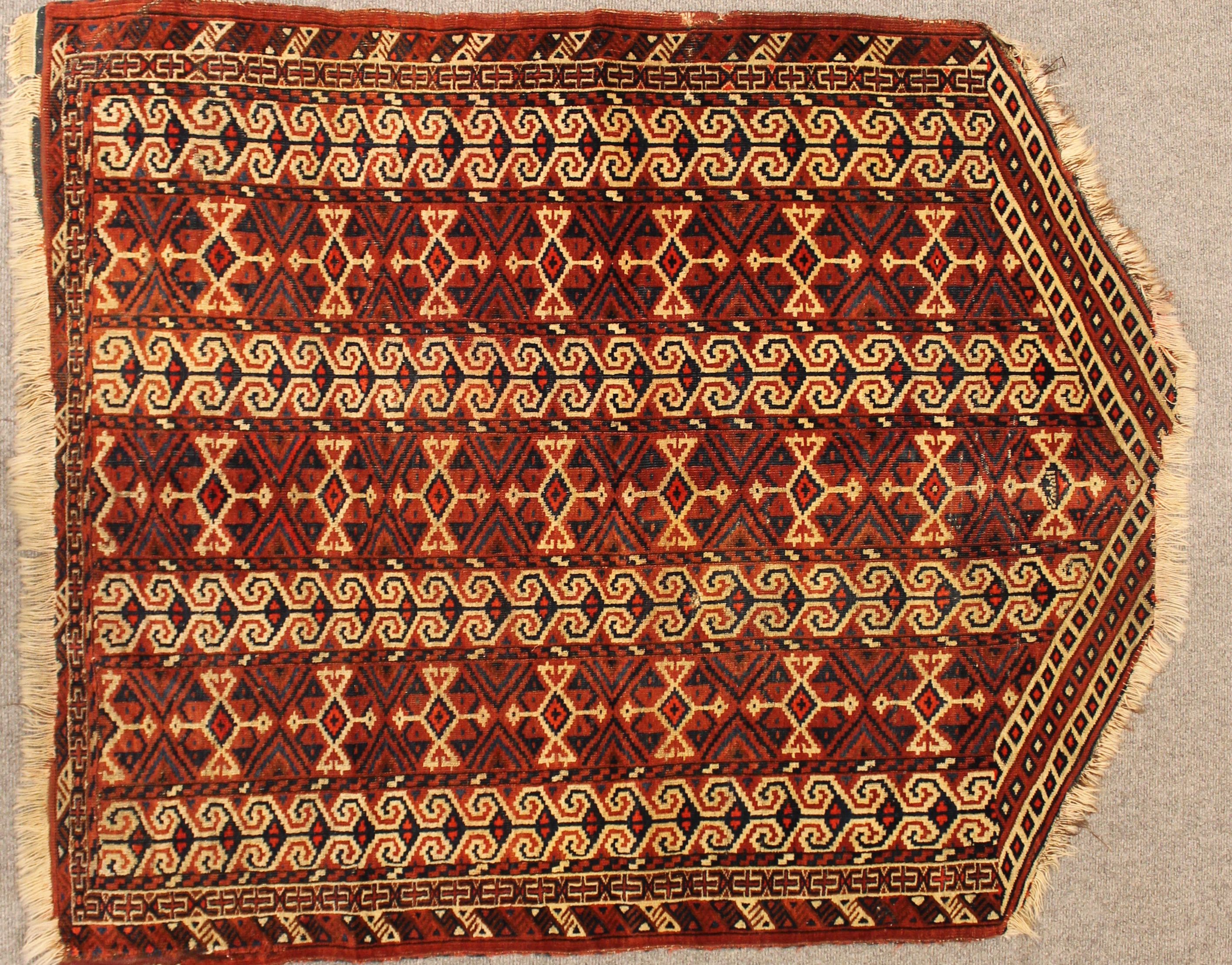 Antique Yamut rug