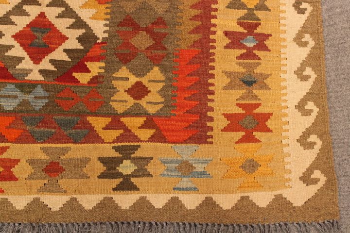 Qashqai Kilim