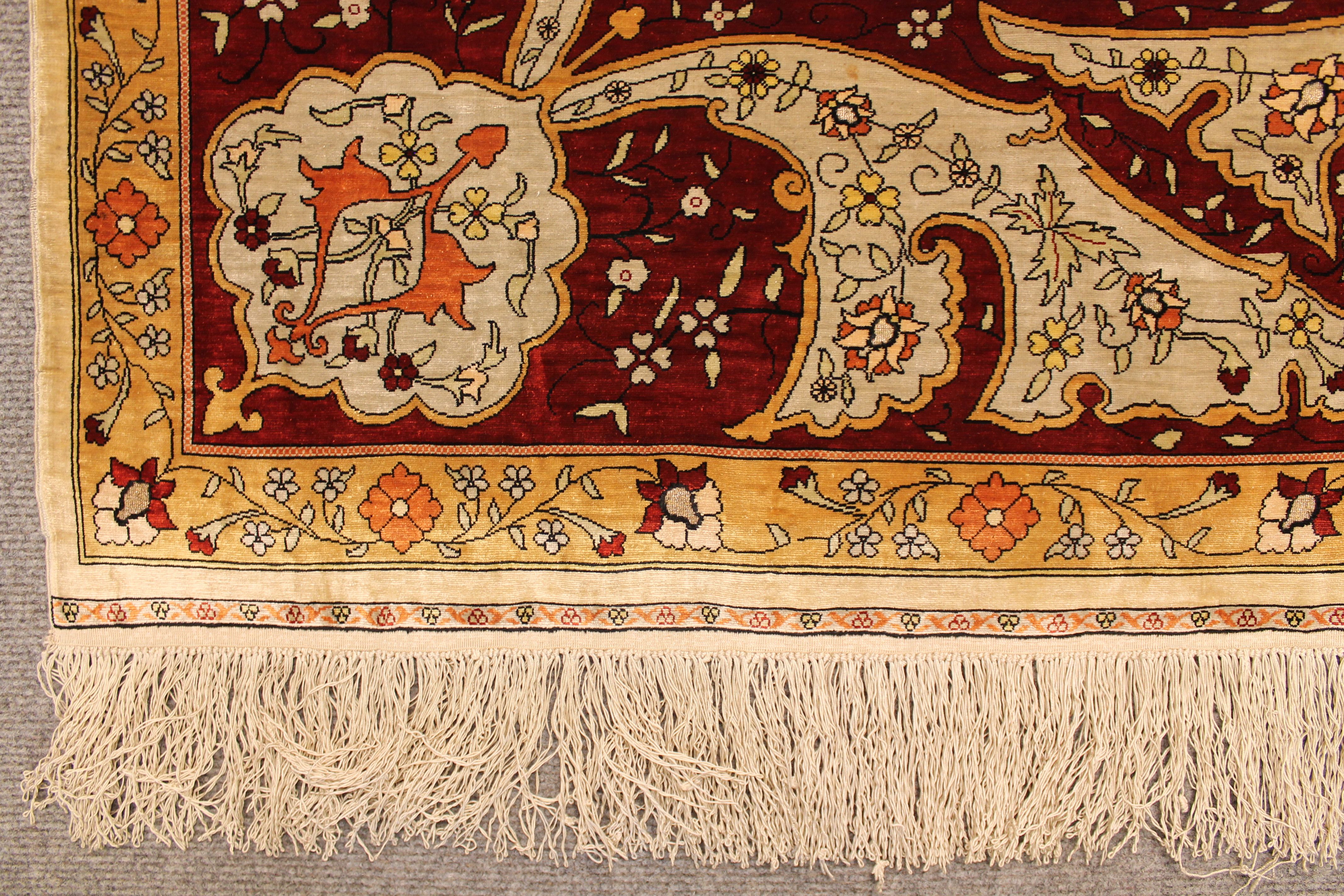 Top Kapi silk rug
