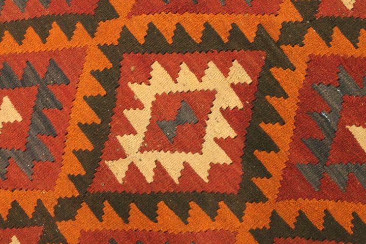 Afghan kilim