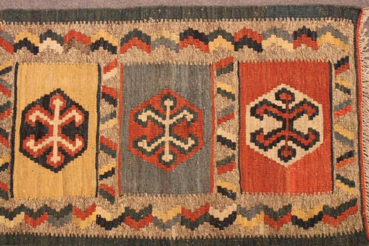 Qashqai Kilim