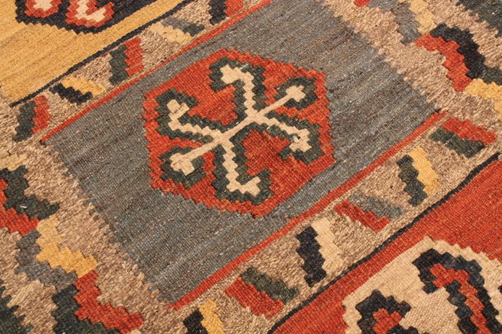 Qashqai Kilim