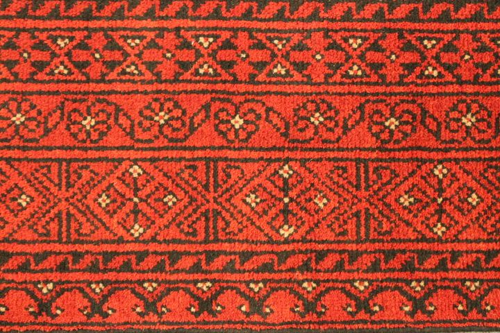 Tekke carpet