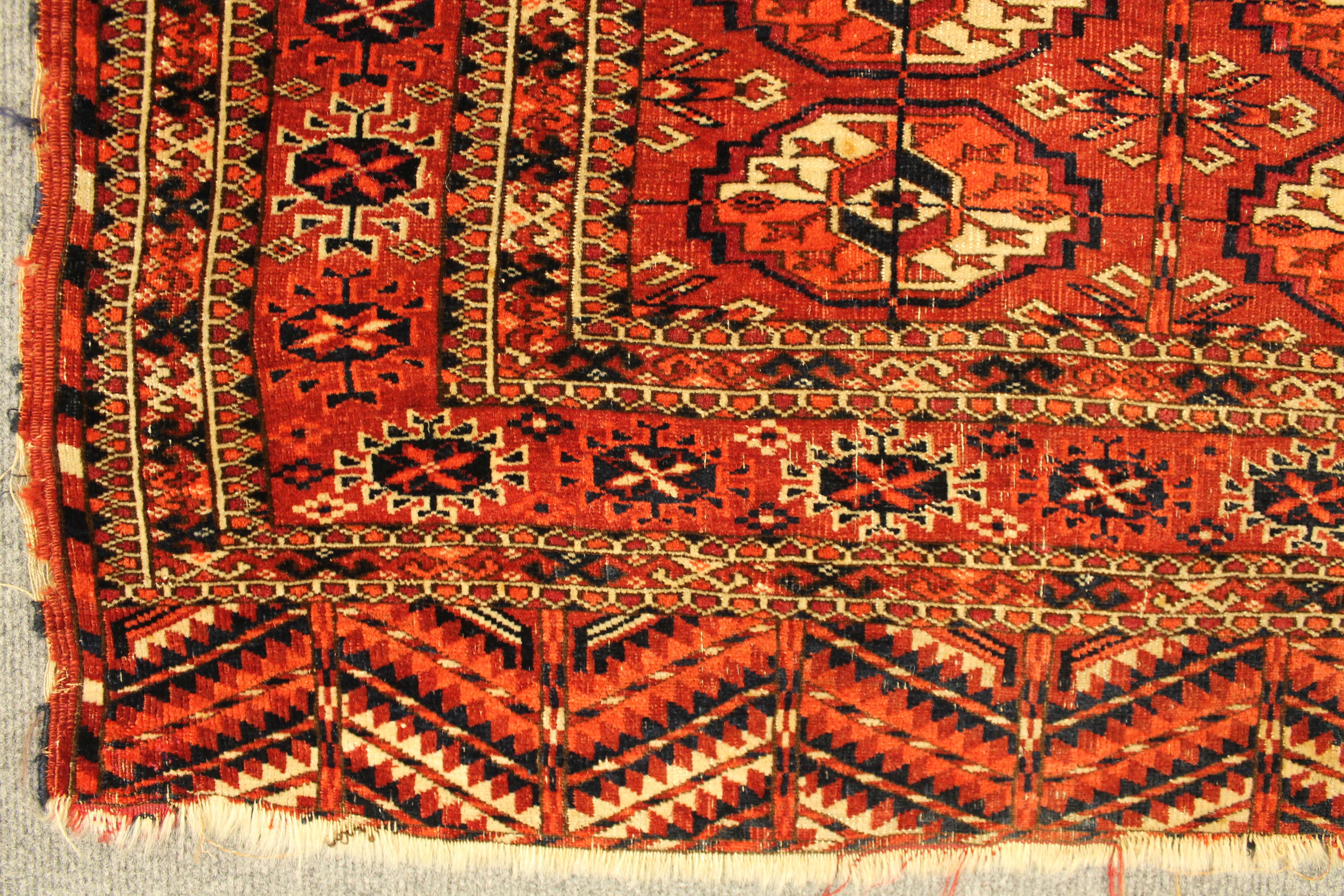 Antique Tekke rug