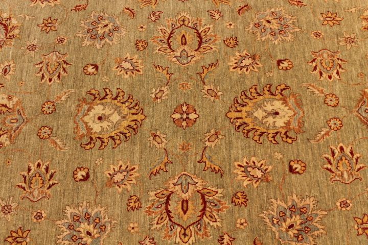 New Kashan design rug