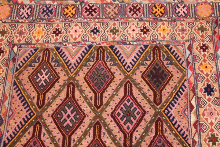 Very fine Hierati runner