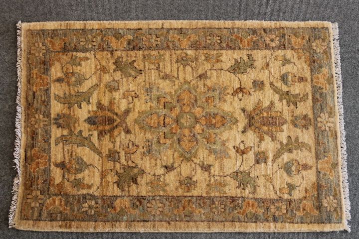 New Sultan Abad rug