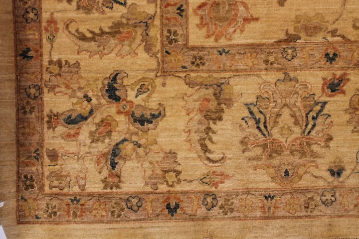 New Sultan Abad carpet