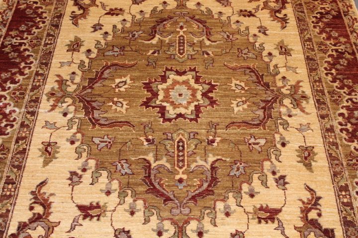 New Tabriz rug
