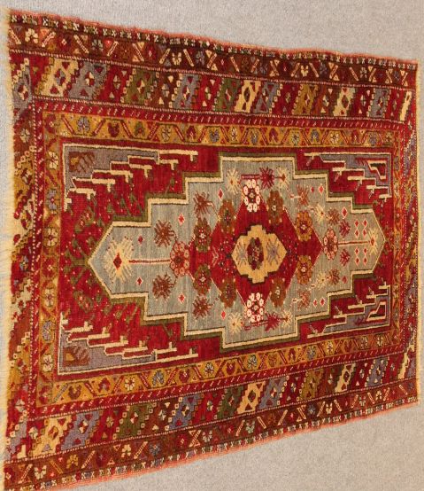 Antique Bergama rug