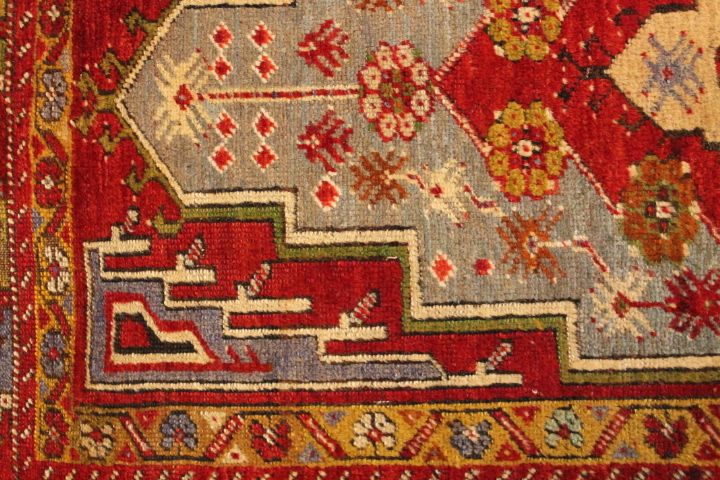 Antique Bergama rug