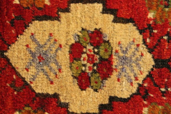Antique Bergama rug