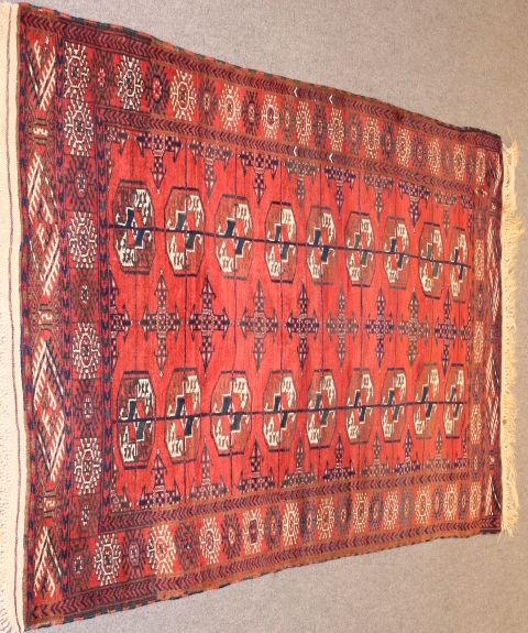 Yamut rug
