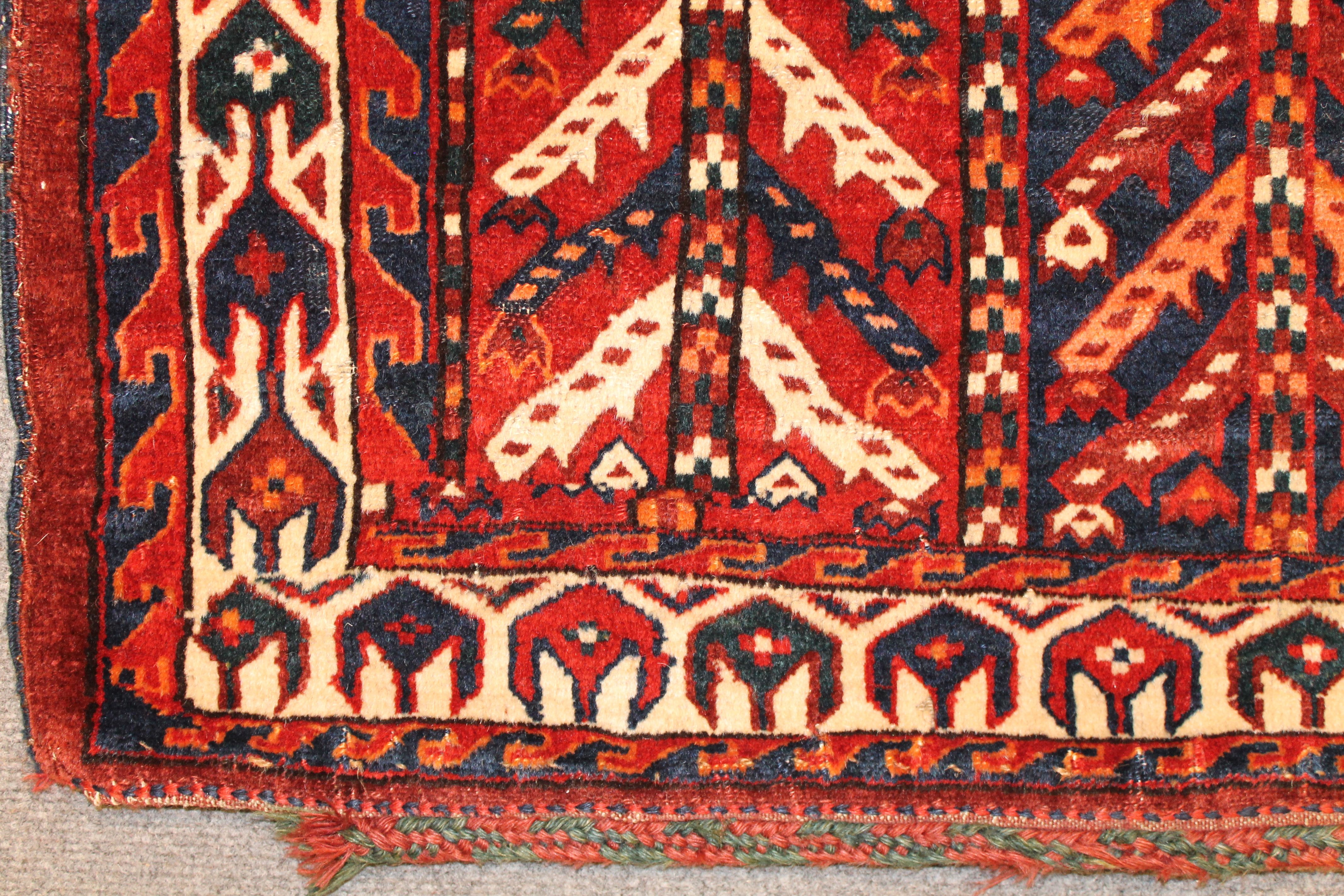 Antique Turkoman Asmalyk