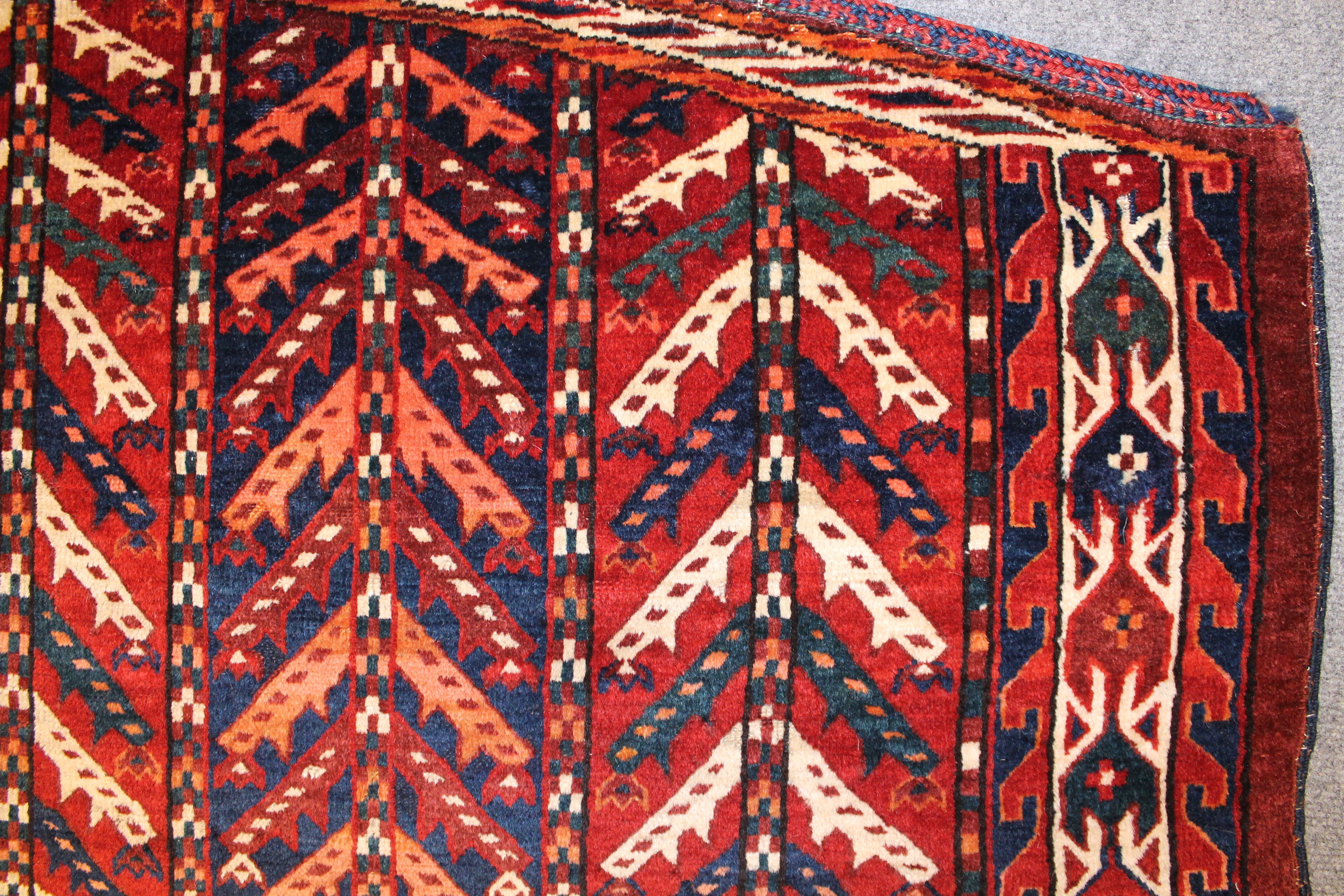 Antique Turkoman Asmalyk