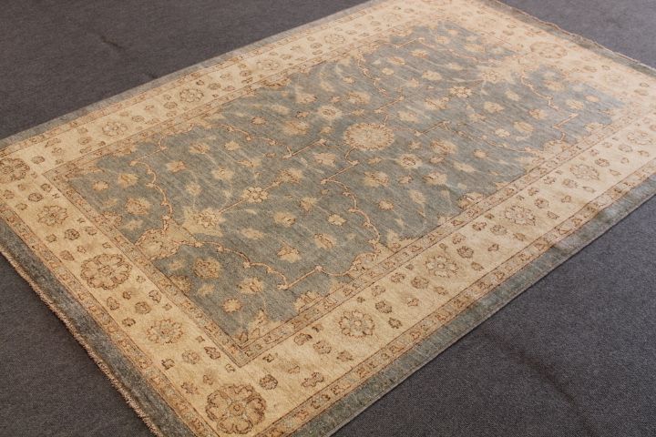 JalalAbhad rug