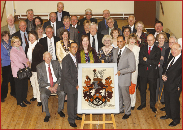 Mayoral Inauguration Haslemere Coat of Arms Weaving at Haslemere Museum.jpg Mayoral Inauguration Haslemere Coat of Arms Weaving at Haslemere Museum.jpg